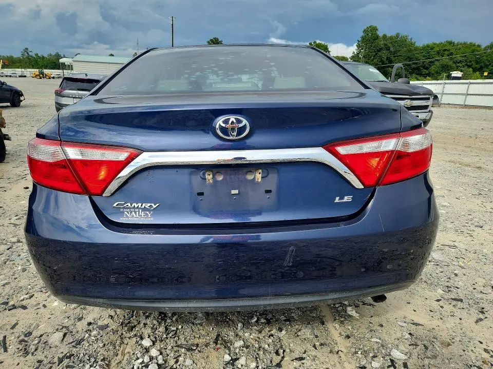 2017 TOYOTA CAMRY LE  