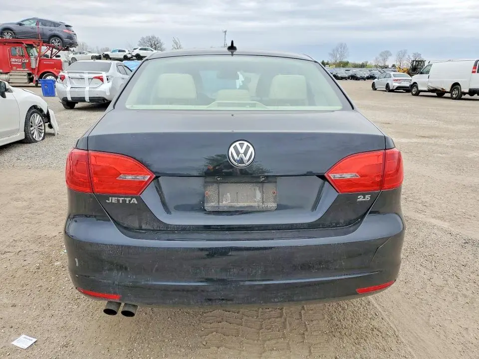 2013 VOLKSWAGEN JETTA SEL  