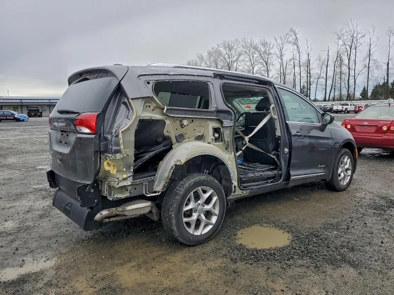 2019 CHRYSLER PACIFICA TOURING L PLUS  