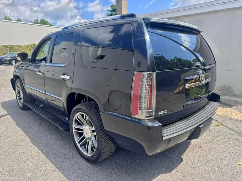 2012 CADILLAC ESCALADE PREMIUM  