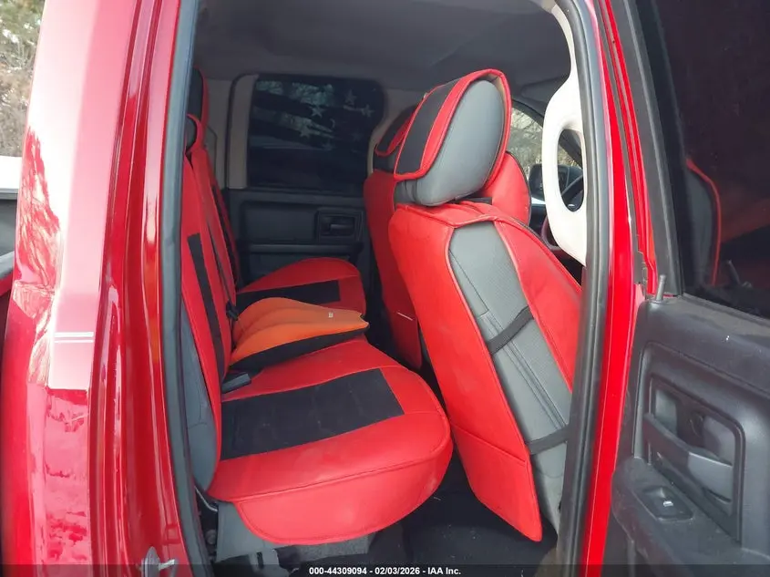 2013 RAM 1500 EXPRESS