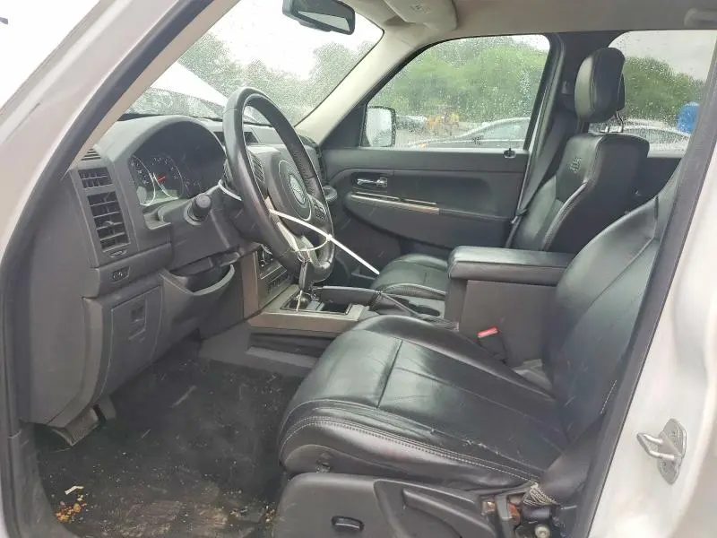 2012 JEEP LIBERTY JET  