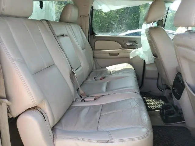 2012 CHEVROLET SUBURBAN C1500 LT  