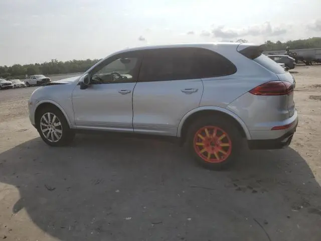 2017 PORSCHE CAYENNE   