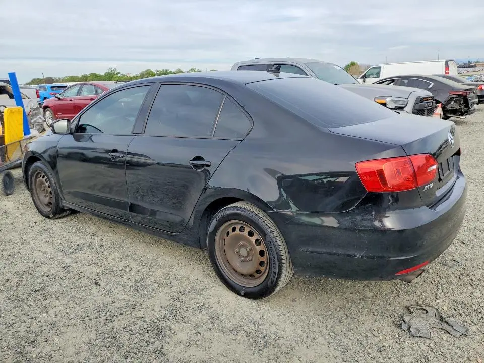 2014 VOLKSWAGEN JETTA SE  
