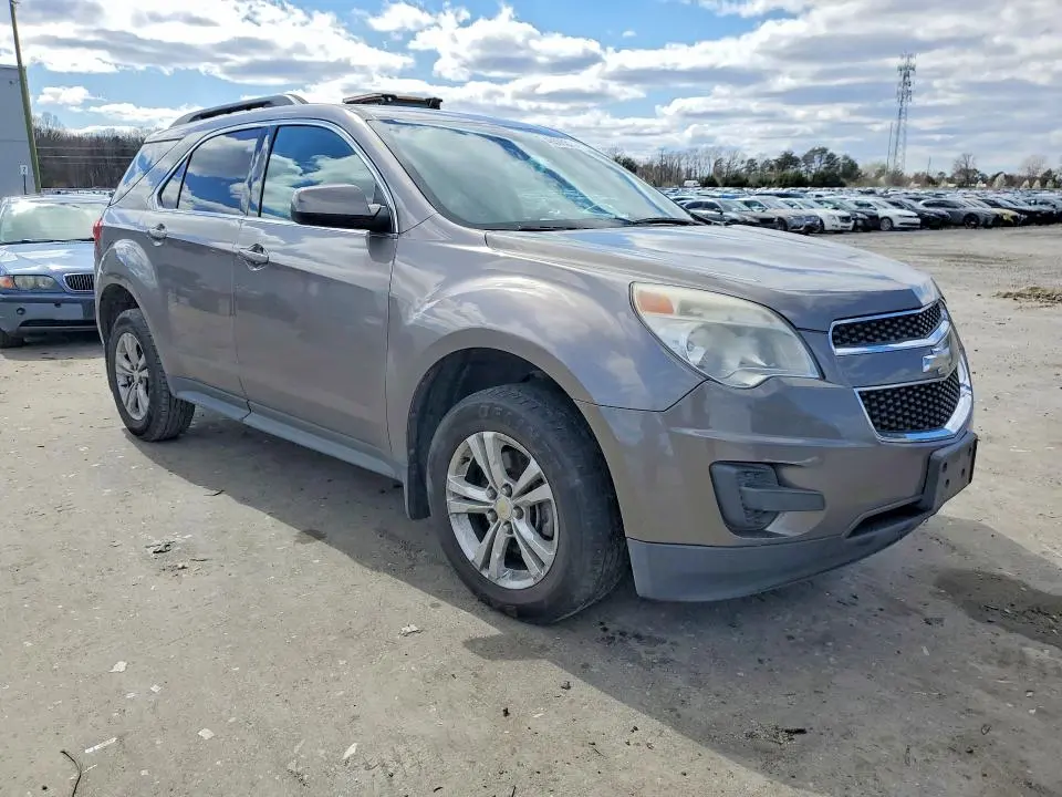 2011 CHEVROLET EQUINOX LT  