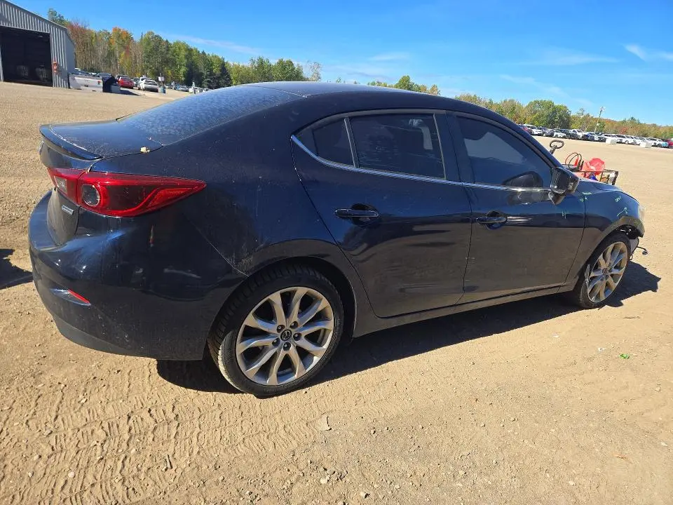 2016 MAZDA 3 TOURING  