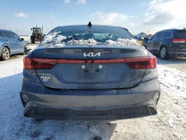2023 KIA FORTE LX  