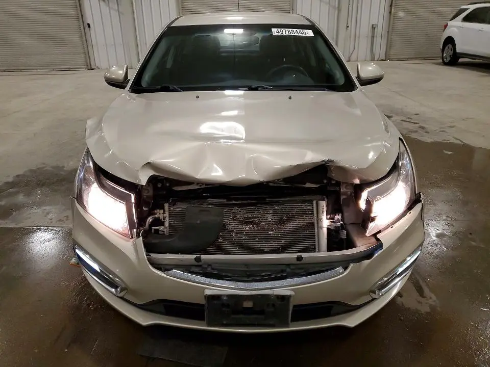 2015 CHEVROLET CRUZE LT  