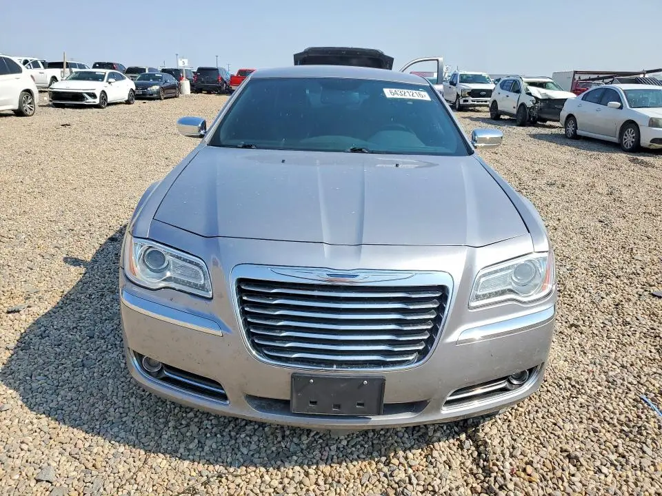 2014 CHRYSLER 300C   