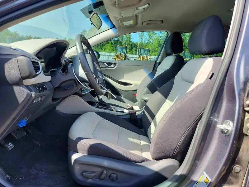 2018 HYUNDAI IONIQ SEL  