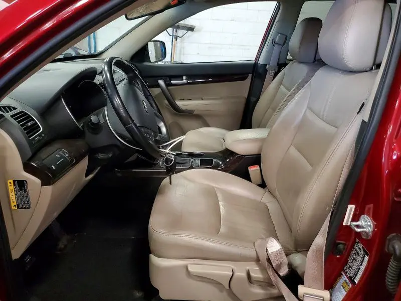 2015 KIA SORENTO LX  