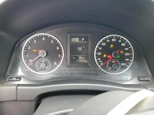 2011 VOLKSWAGEN TIGUAN S  