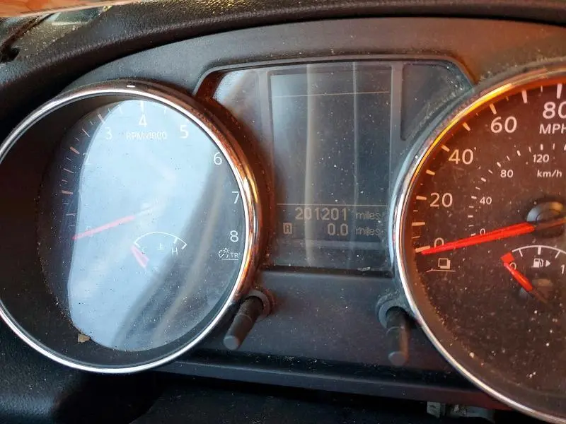2012 NISS ROGUE S   