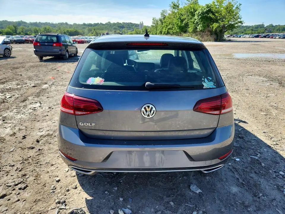 2021 VOLKSWAGEN GOLF   