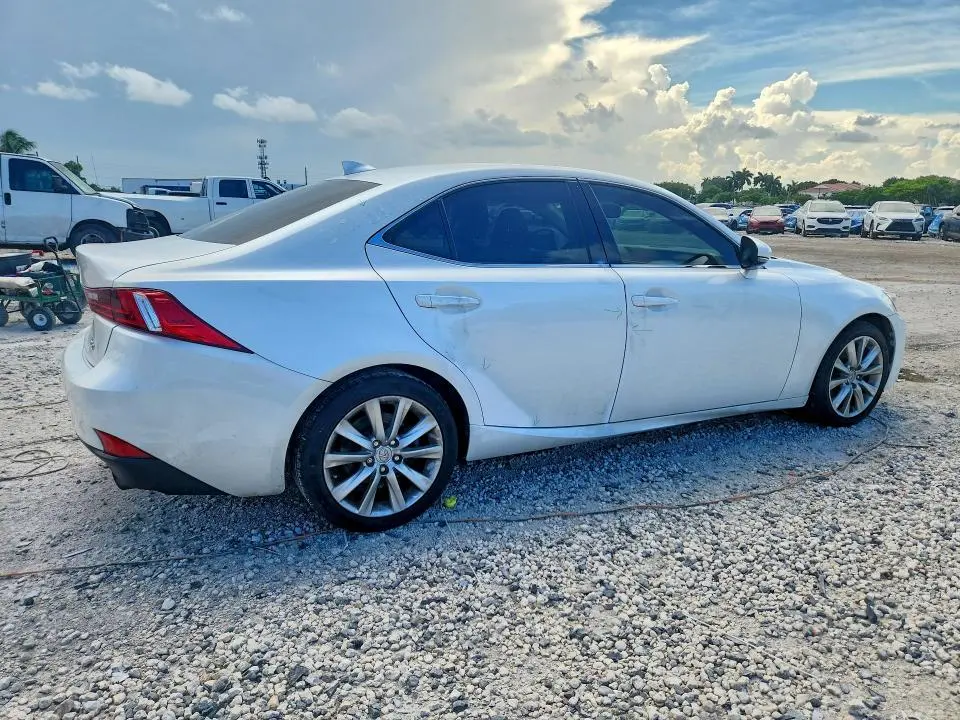 2015 LEXUS IS 250  