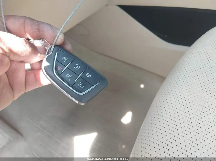 2021 CADILLAC ESCALADE 4WD PREMIUM LUXURY