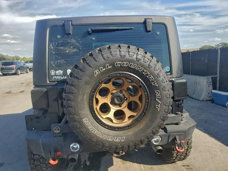 2016 JEEP WRANGLER SAHARA  