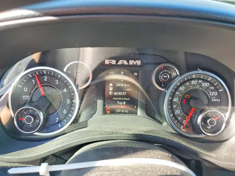 2024 RAM 1500 TRADESMAN  
