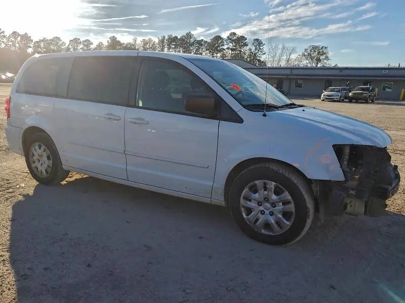 2016 DODGE GRAND CARAVAN SE  