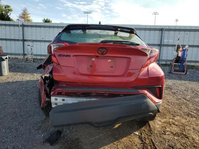 2021 TOYOTA C-HR XLE  