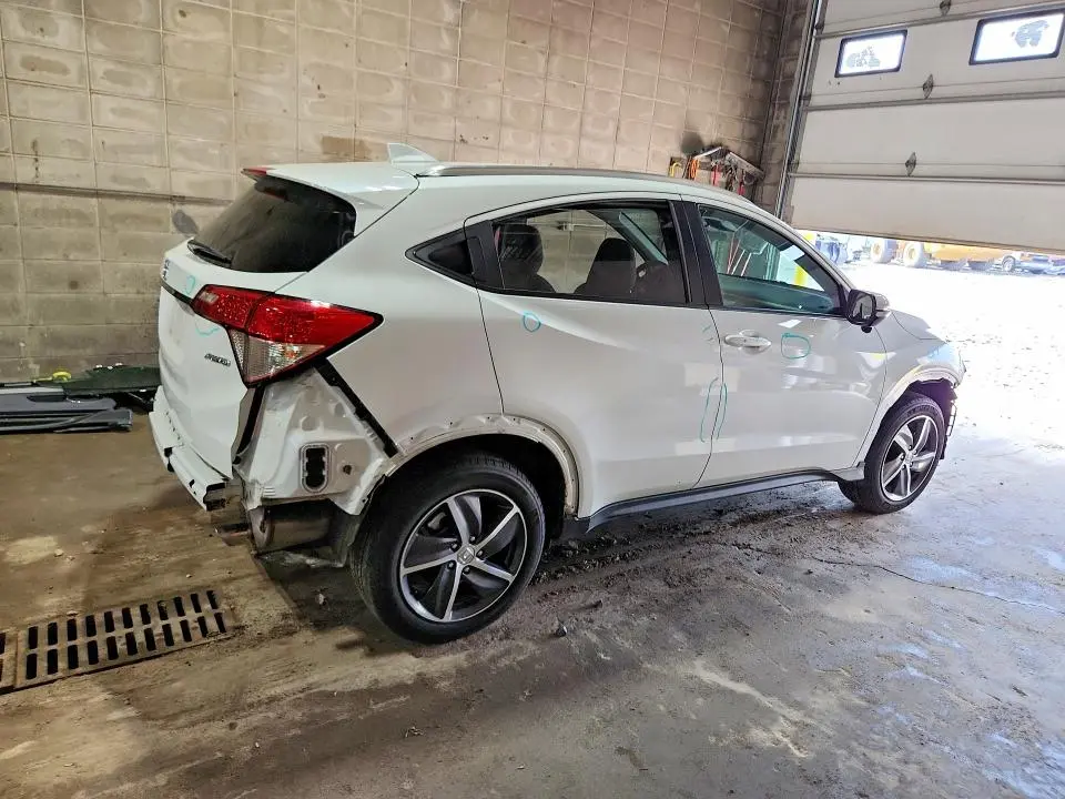 2022 HONDA HR-V EX  