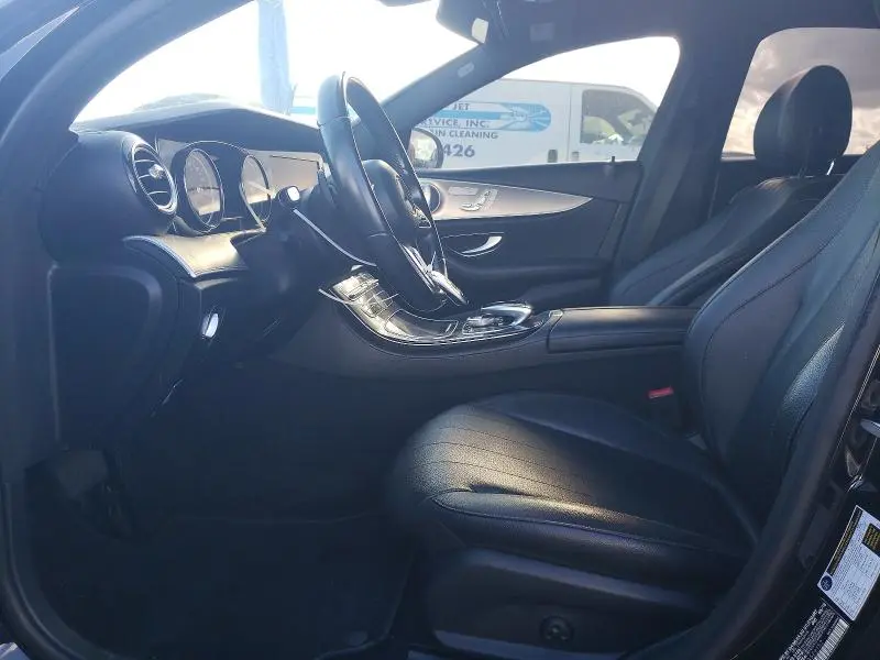 2019 MERCEDES-BENZ E 300  