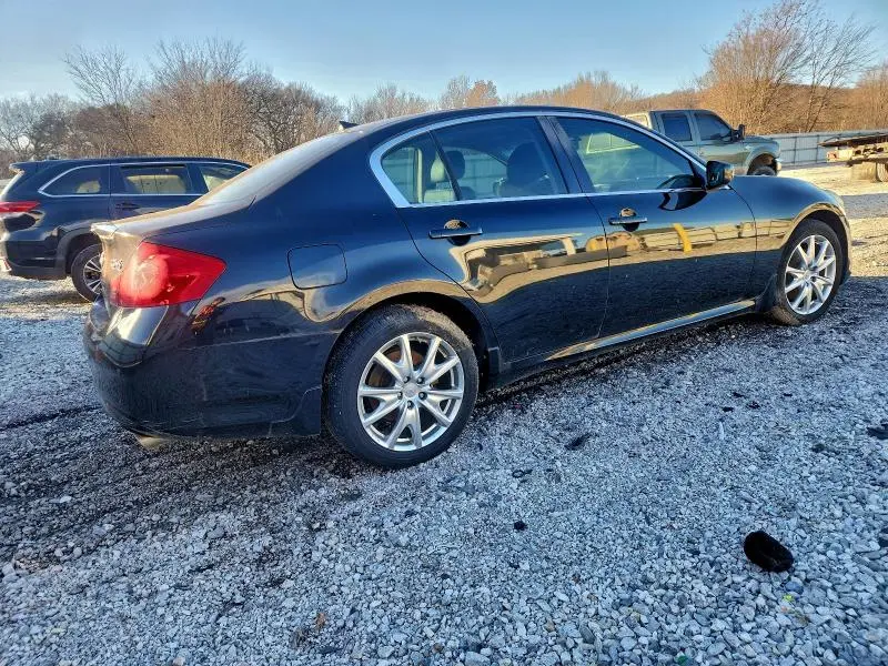 2011 INFINITI G37   