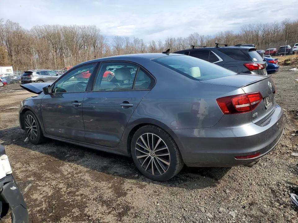2016 VOLKSWAGEN JETTA SPORT  