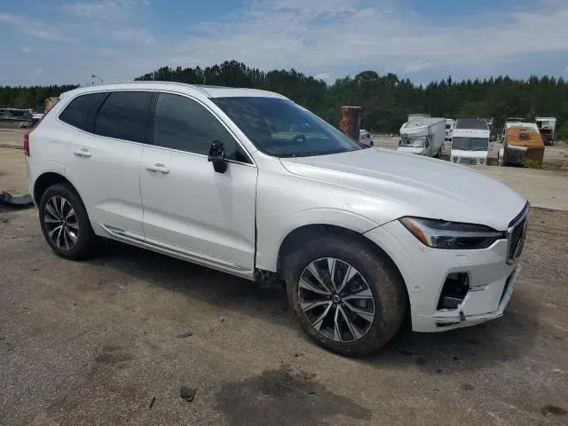 2023 VOLVO XC60 PLUS