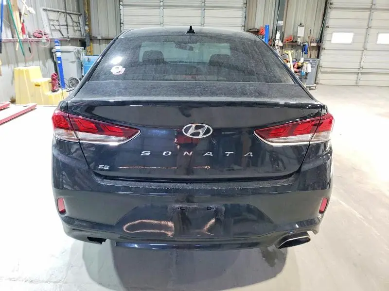 2018 HYUNDAI SONATA SE  