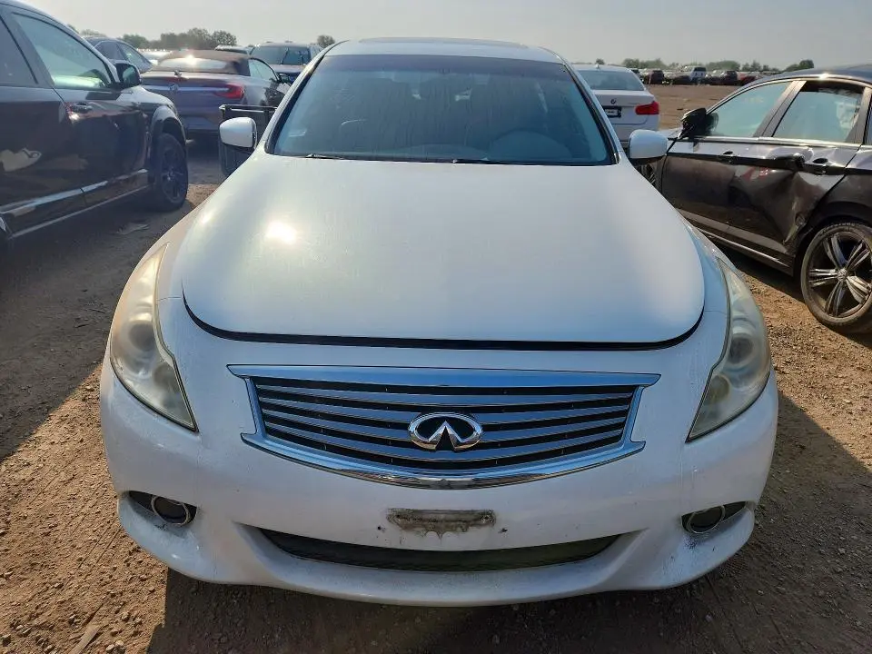2012 INFINITI G37   