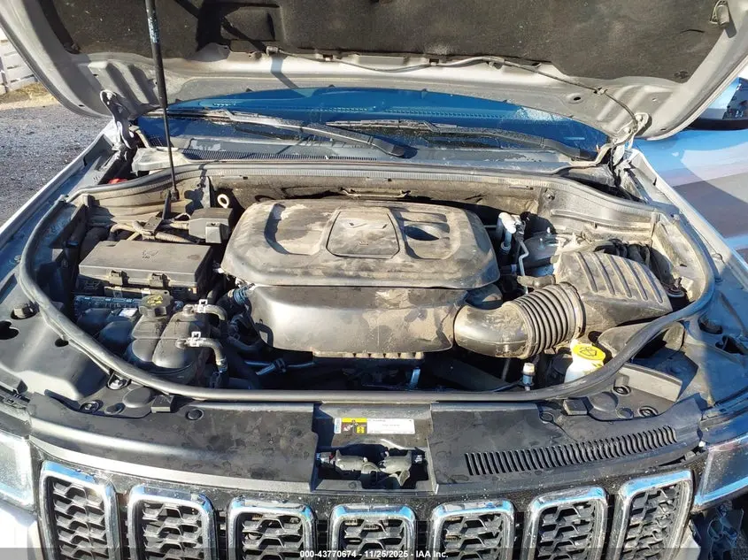 2017 JEEP GRAND CHEROKEE LAREDO 4X4