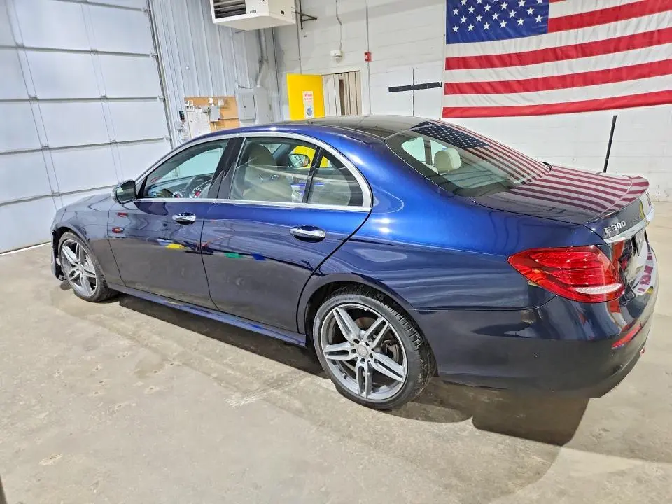 2017 MERCEDES-BENZ E 300 4MATIC  