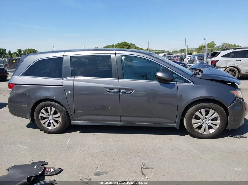 2016 HONDA ODYSSEY SE