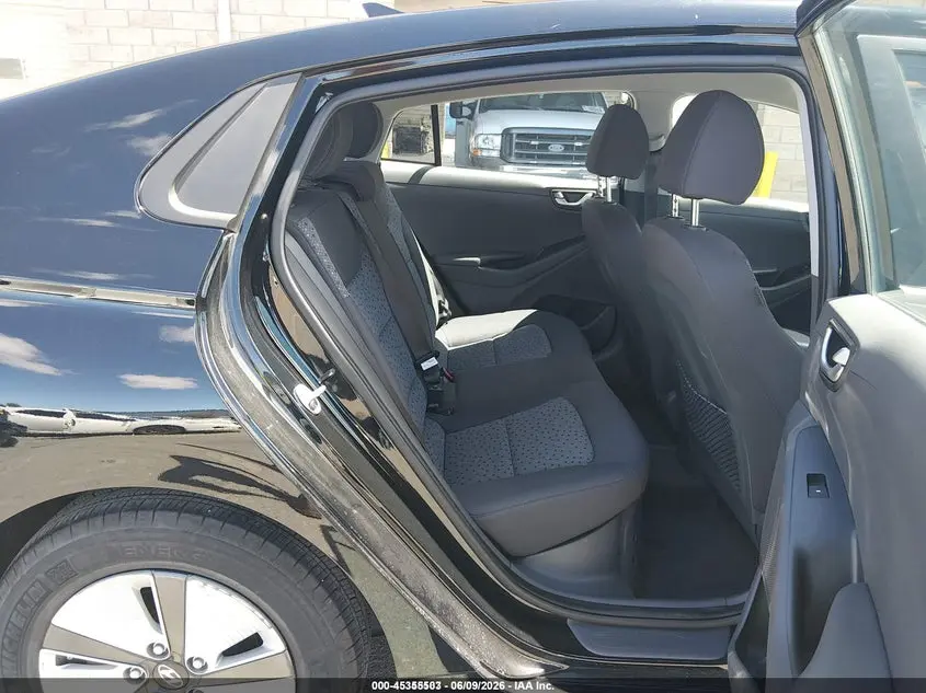 2018 HYUNDAI IONIQ HYBRID BLUE