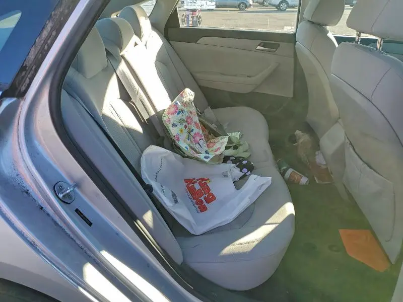 2019 HYUNDAI SONATA SE  