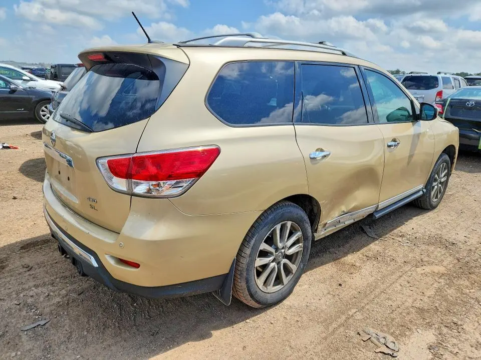 2013 NISSAN PATHFINDER S  