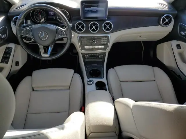 2019 MERCEDES-BENZ GLA 250  