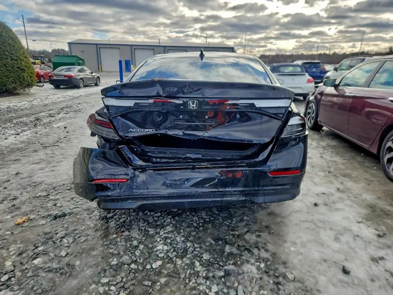 2025 HONDA ACCORD LX  