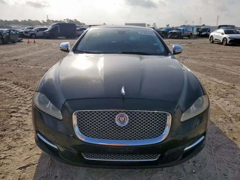 2015 JAGUAR XJL PORTFOLIO  