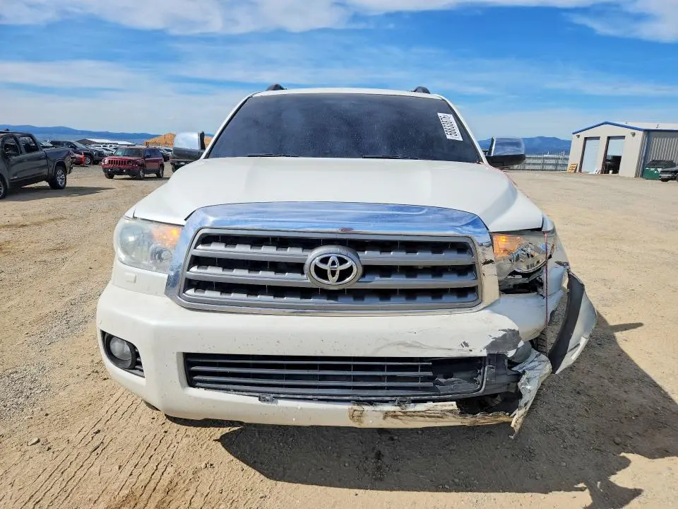 2016 TOYOTA SEQUOIA PLATINUM  