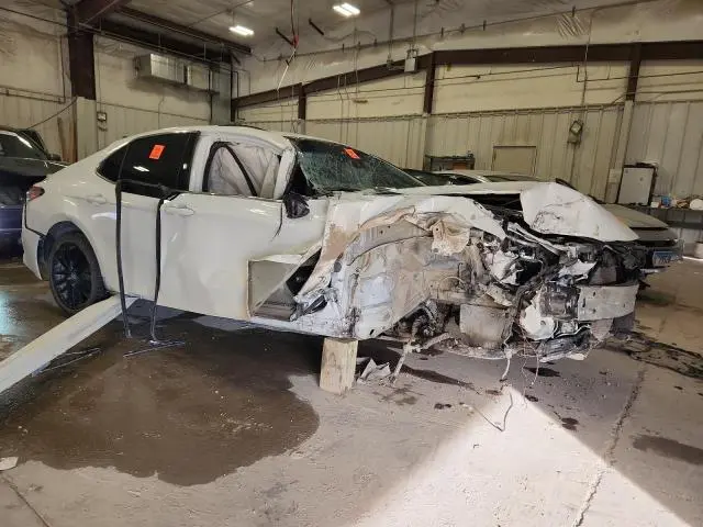 2019 TOYOTA CAMRY XSE  