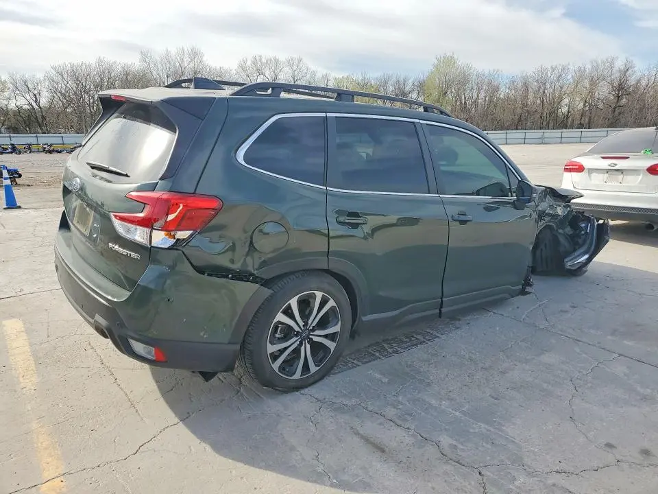 2024 SUBARU FORESTER LIMITED  