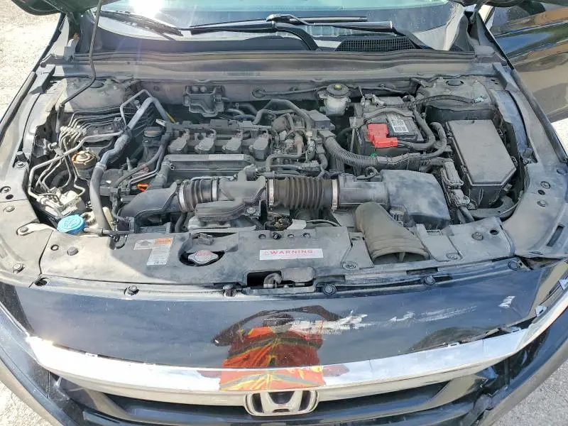 2018 HONDA ACCORD LX  