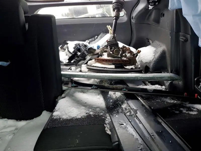 2019 MITSUBISHI ECLIPSE CROSS ES  