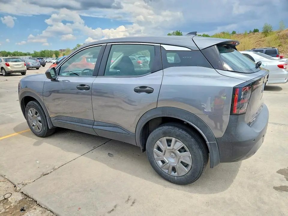 2025 NISSAN KICKS S  