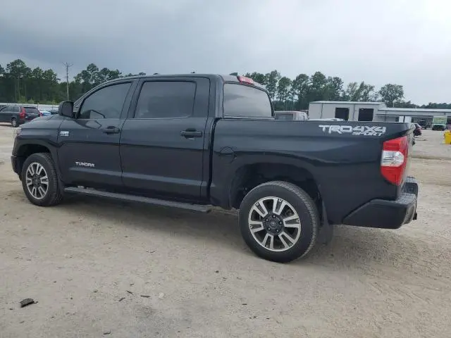 2020 TOYOTA TUNDRA CREWMAX SR5  