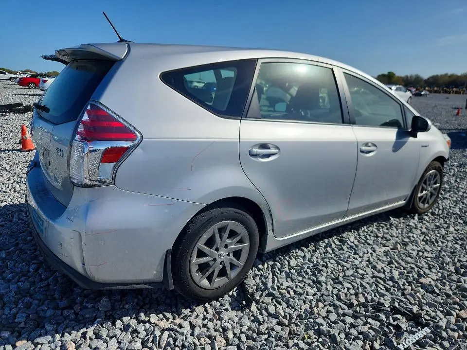 2017 TOYOTA PRIUS V THREE  