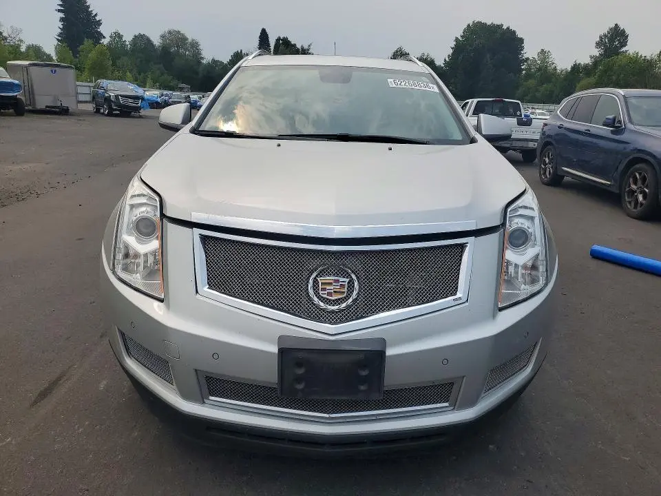 2011 CADILLAC SRX LUXURY COLLECTION  
